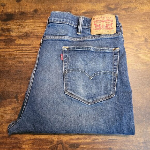 Levi's Jeans Mens 40x32 Measures 40x30 Athletic Taper 541 Medium Light Stretch - Picture 3 of 11